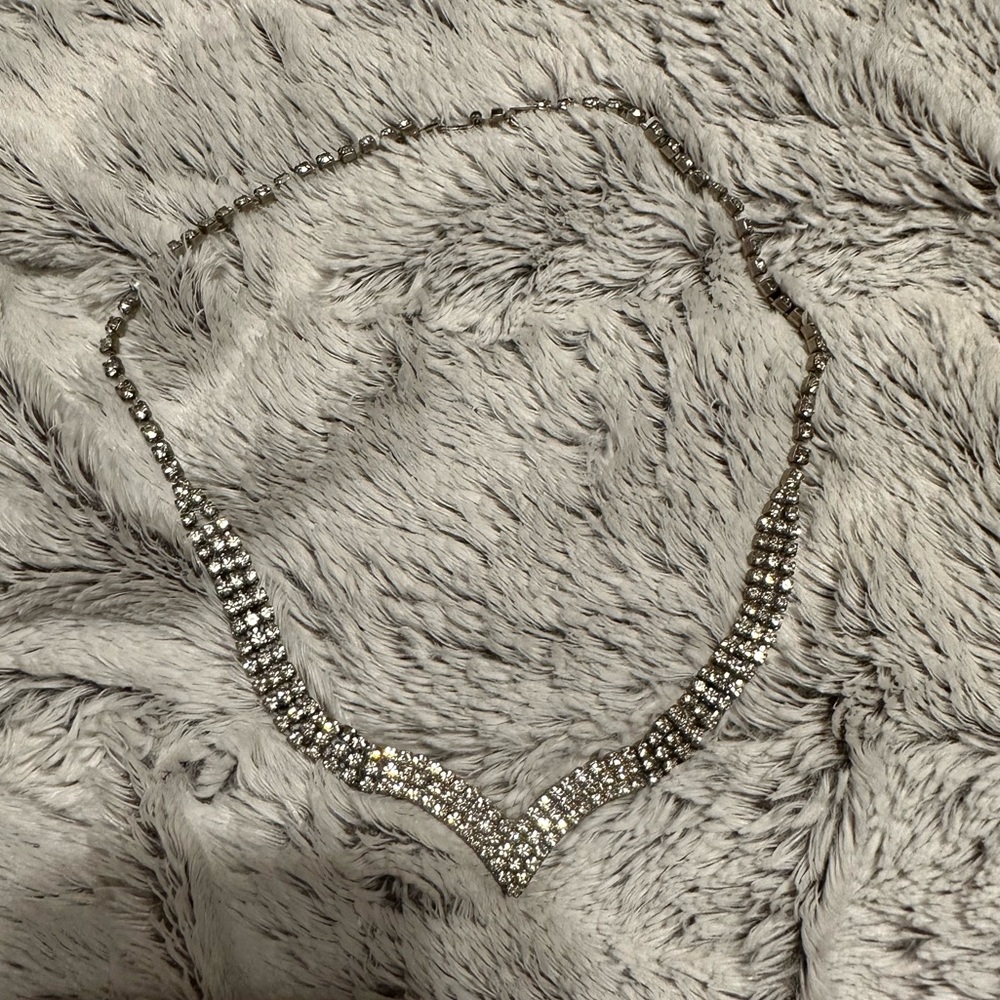 Silver Rhinestone Necklace